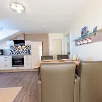 Bergglueck Apartamento *